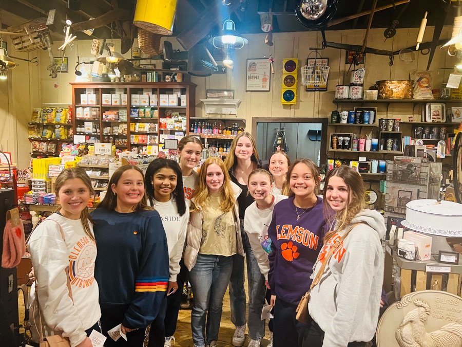 College tour group photo